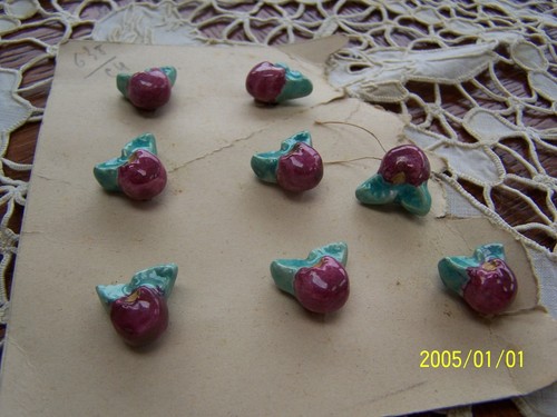 Lot boutons anciens en - 8,