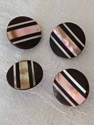 Lot boutons anciens en - boutons,