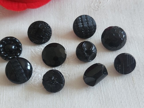 Lot boutons anciens vintage - 10,